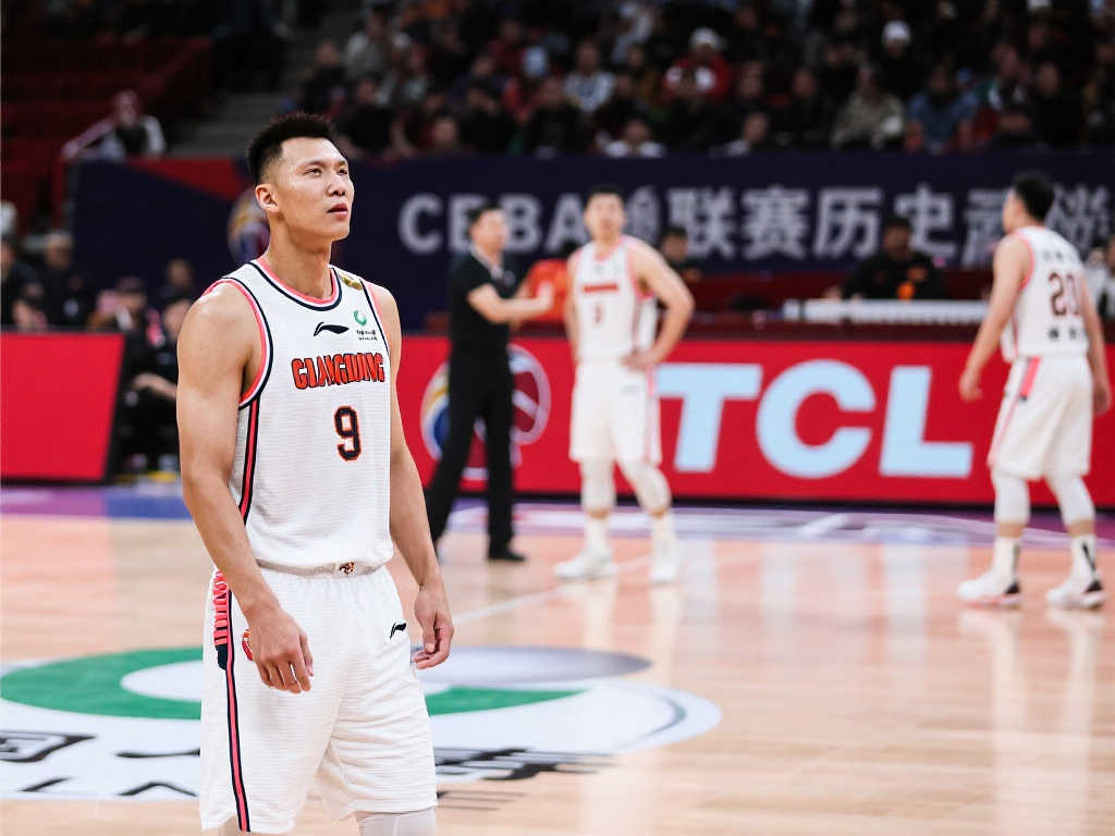 超越年龄的 超越年龄的